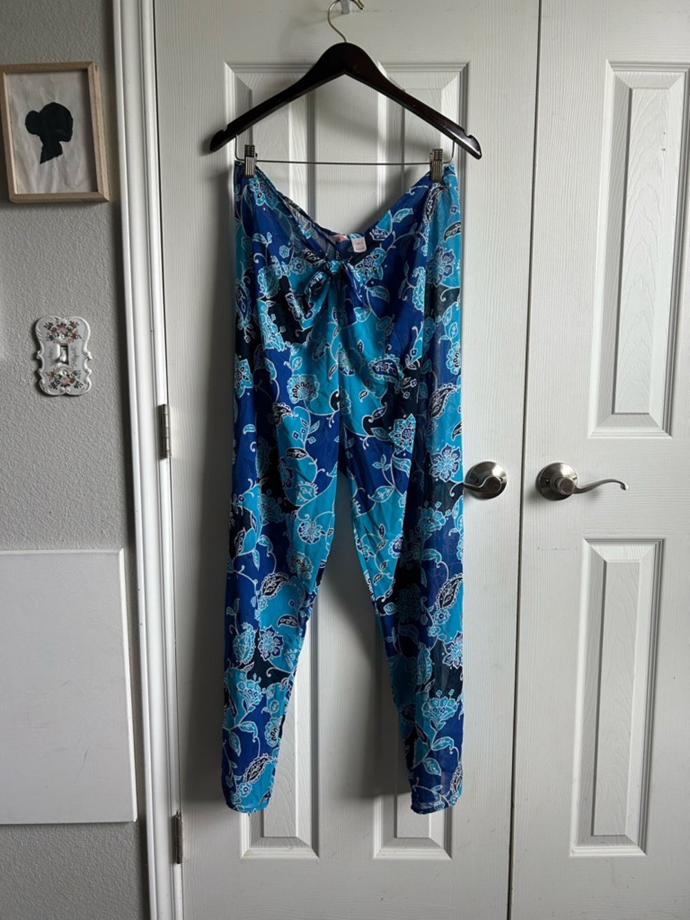 Victoria's Secret Blue Paisley Floral Swim Cover-Up Pants